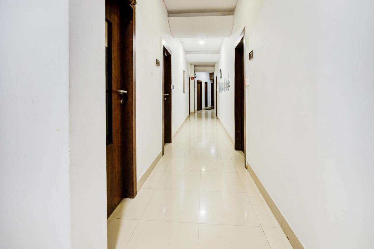 Hotel Capital O 77295 Bansidhar Bhuvan Mumbai